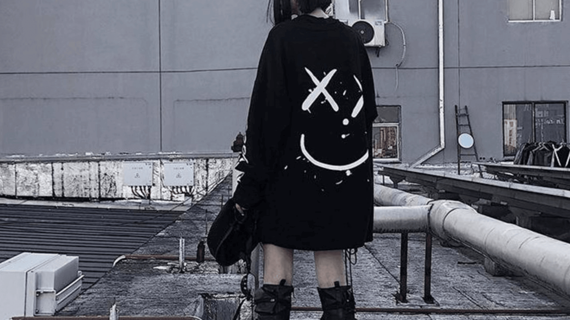 Y2K and Gothic Influences on Unisex Streetwear